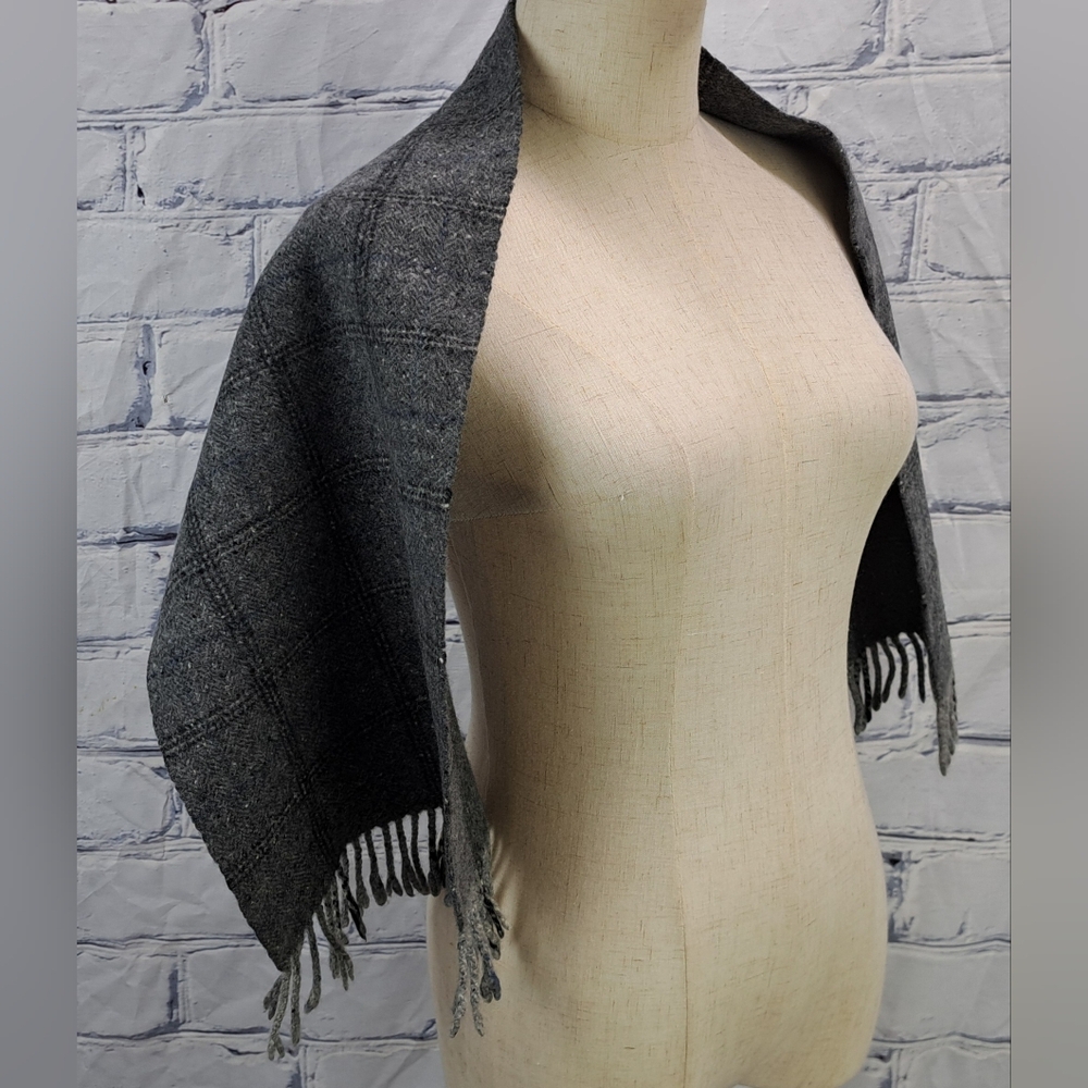 Burberry Vintage Scarf Check Speckled Gray 100% Cashmere England Y2K 42" x 11" - Picture 8 of 11